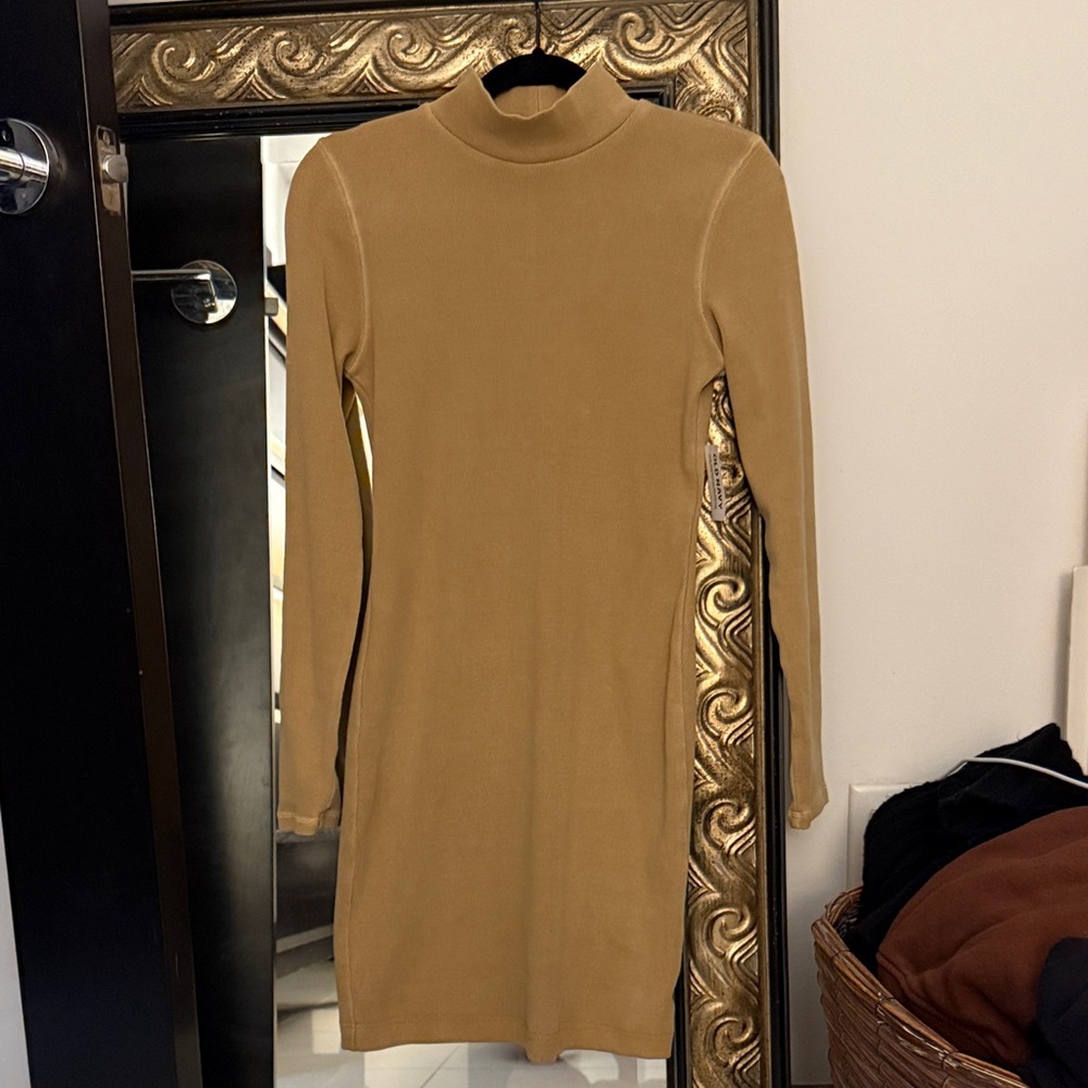 Old Navy Tan Long Sleeve Dress